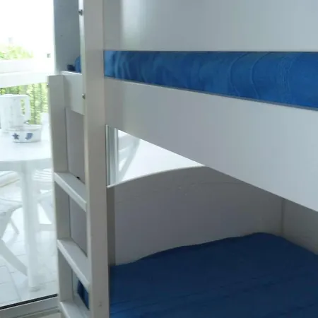Moderne Proche Avec Loggia Et Parking Prive - Fr-1-328-112 *